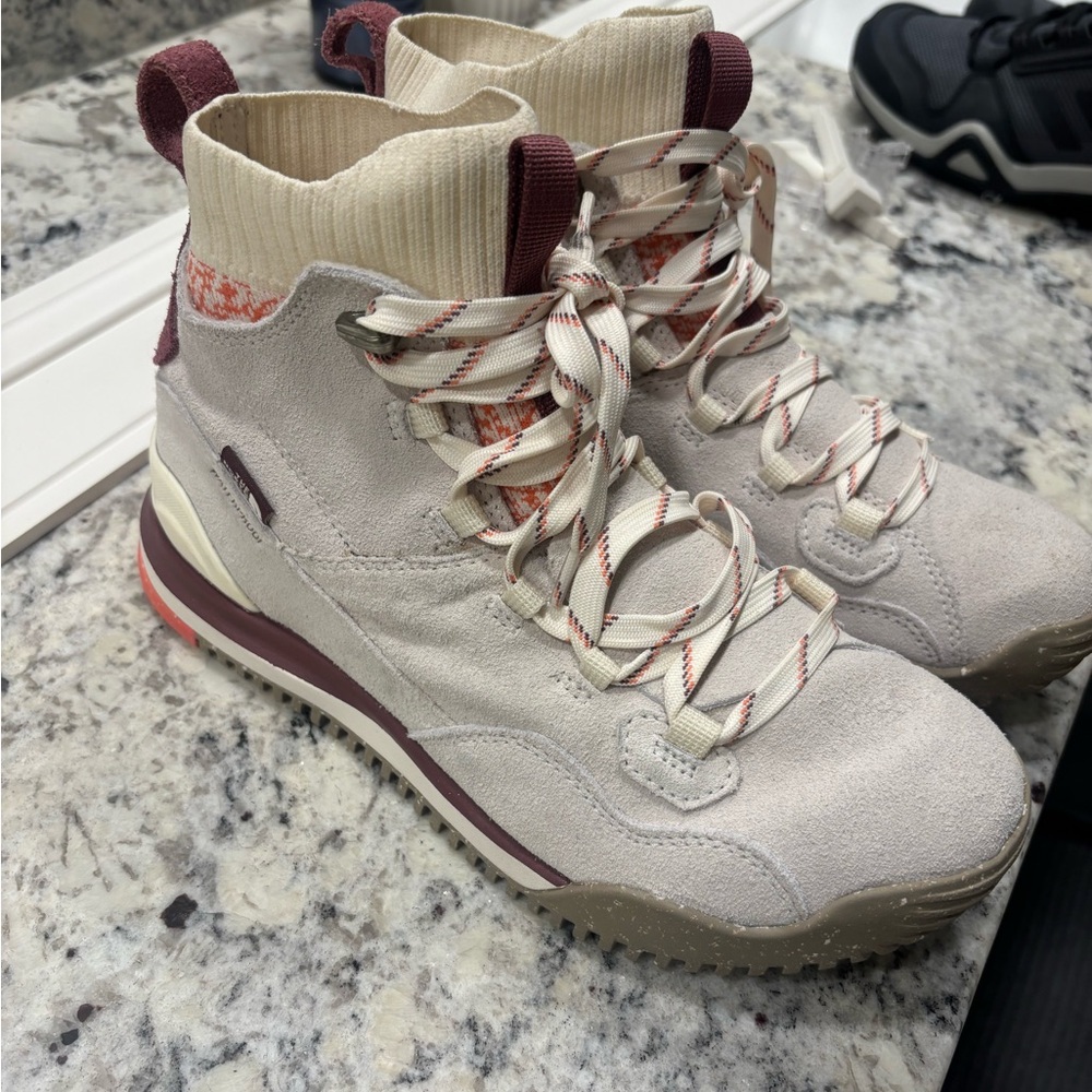 The North Face Women's Cream and Burgundy Sneakers
